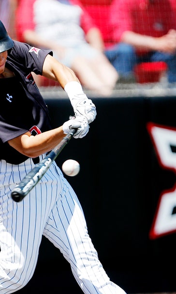 Texas Tech to CWS after crushing East Carolina in Game 3